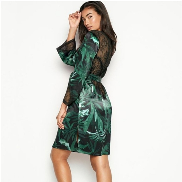 Victorias Secret Chantilly Green Palm Leaves Lace Kimono Robe Cover Up M/L - Picture 3 of 16